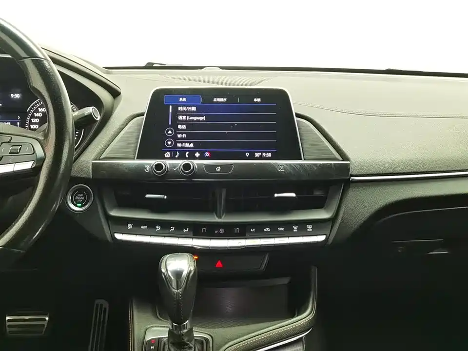 Cadillac CT4