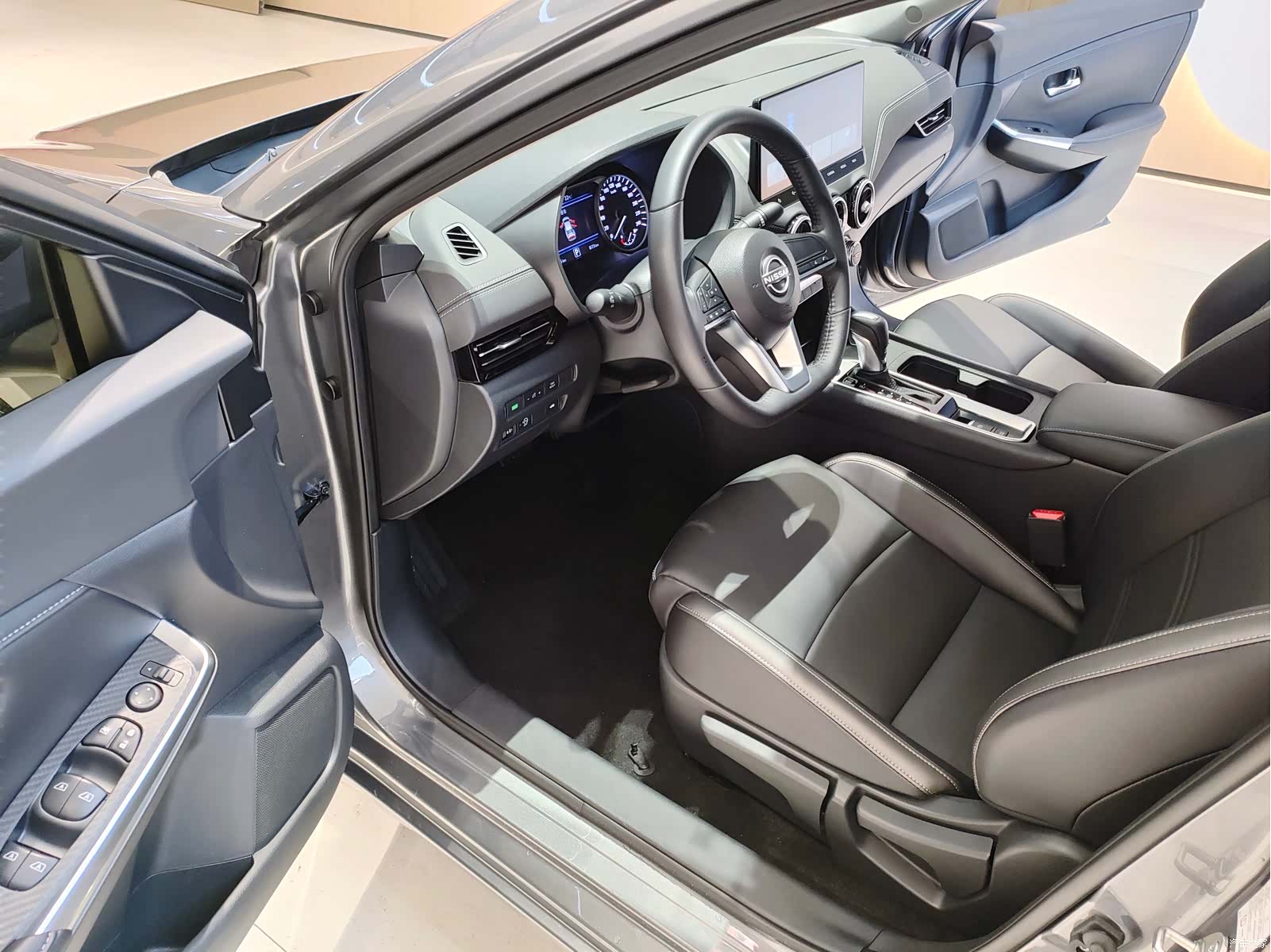 Nissan Sylphy, 2025 9