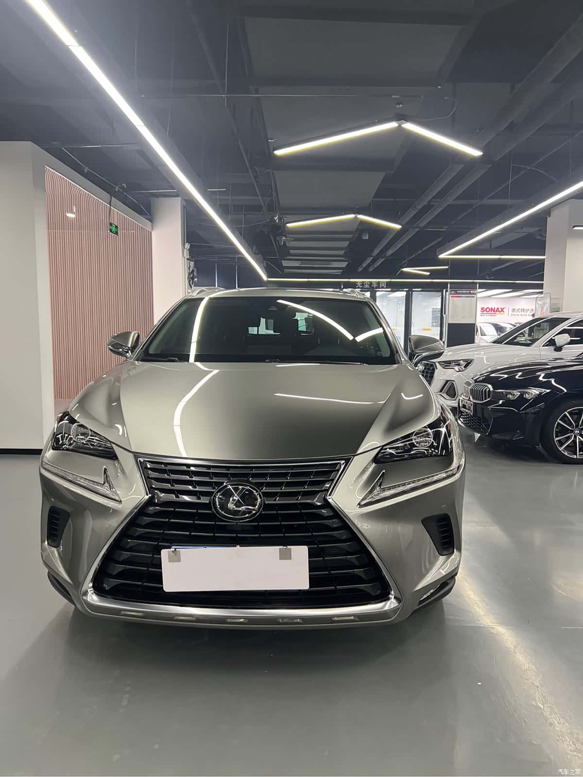 Lexus NX, 2021 2