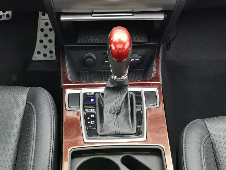 Hyundai Name picture