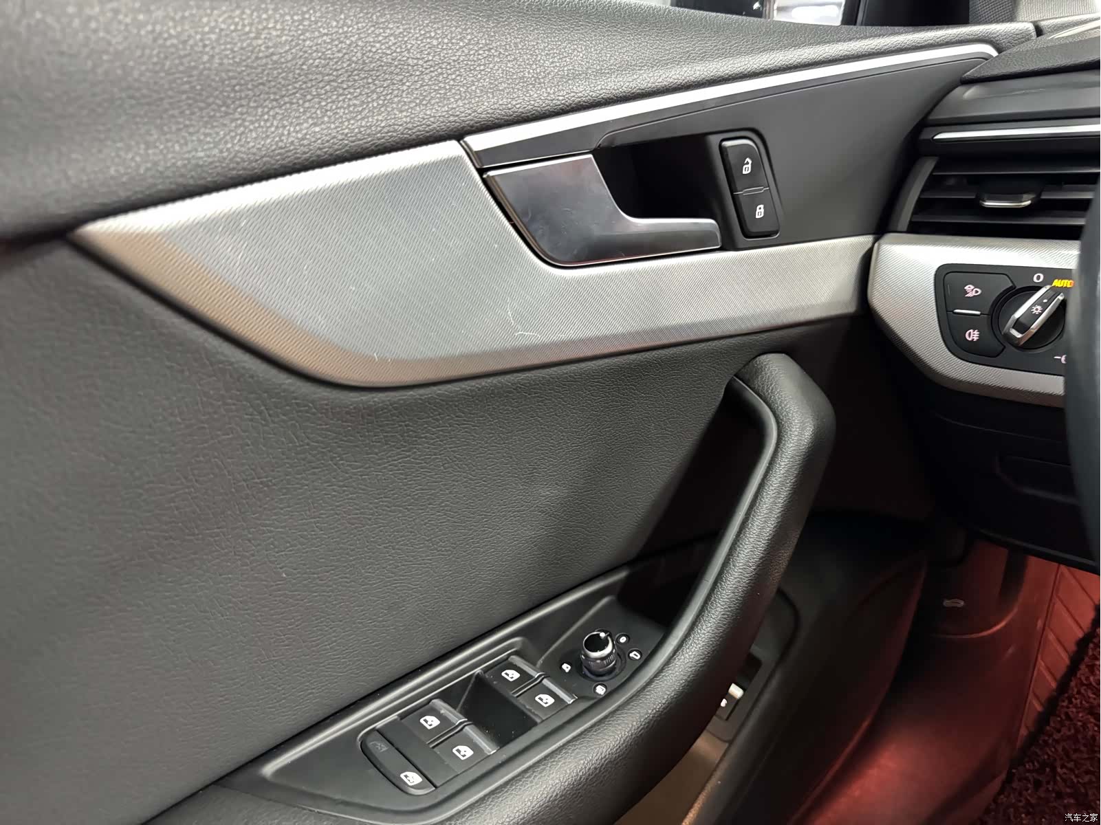 Audi A4, 2020 11