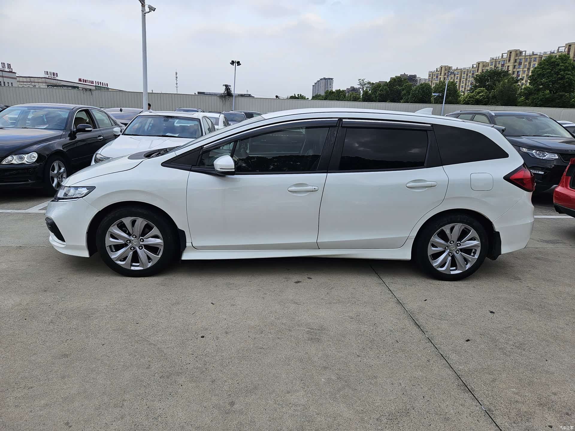 Honda Jade, 2017 4