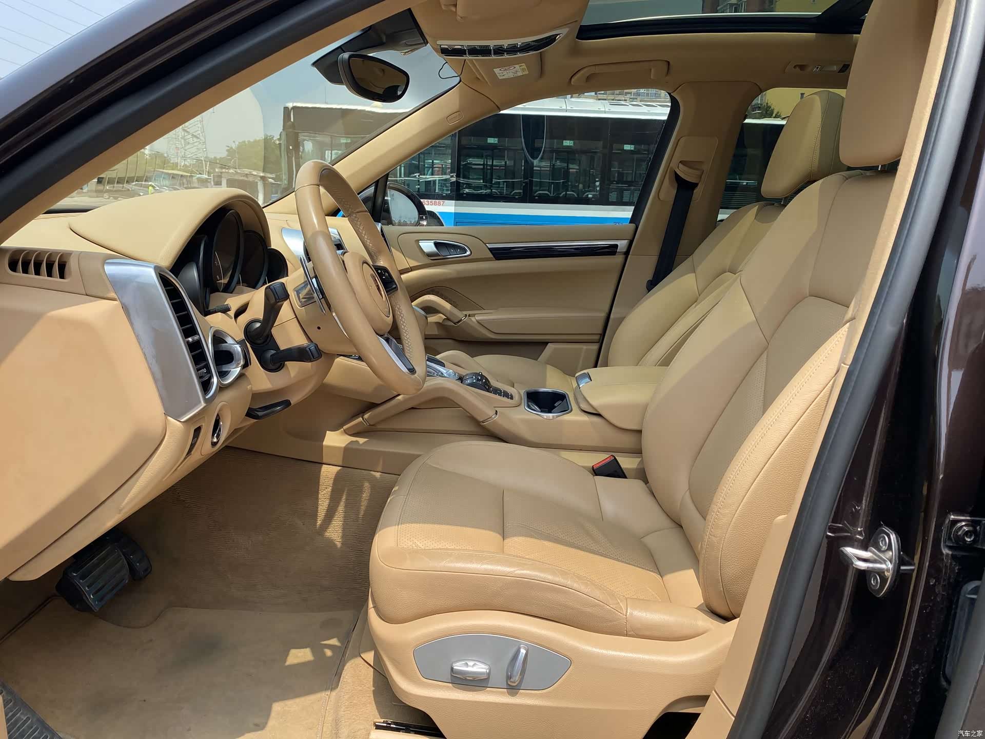 Porsche Cayenne, 2016 6
