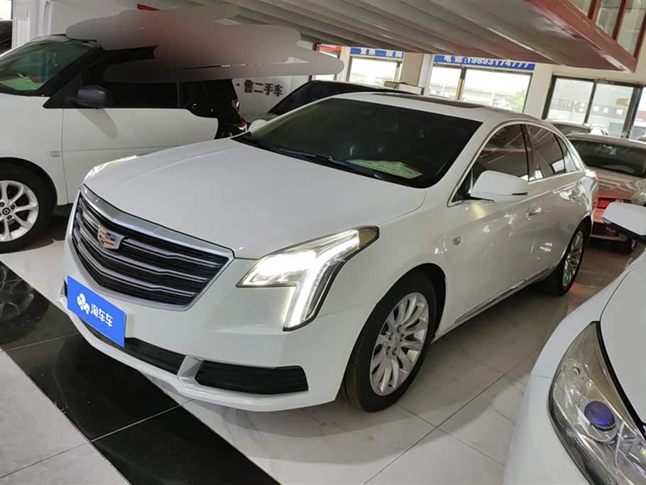 Cadillac XTS