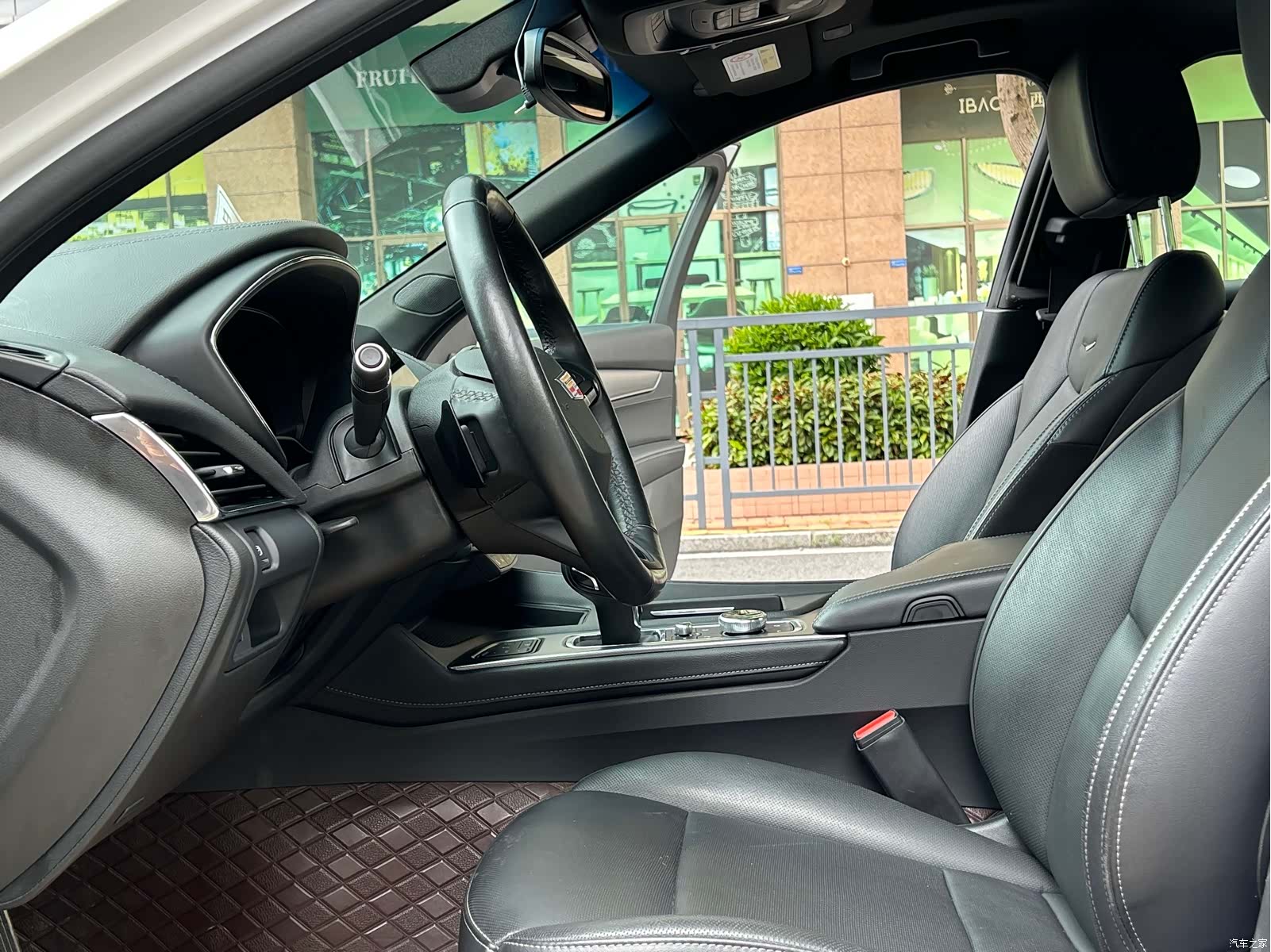 Cadillac CT5, 2024 9