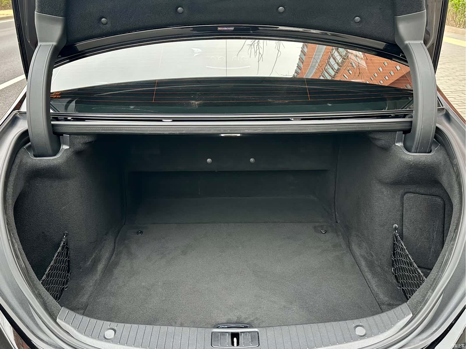 Maybach S-Class, 2019 15