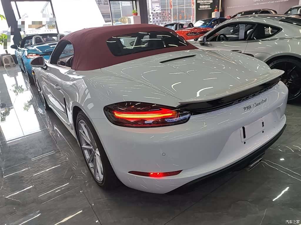Porsche Boxster, 2024 все фото