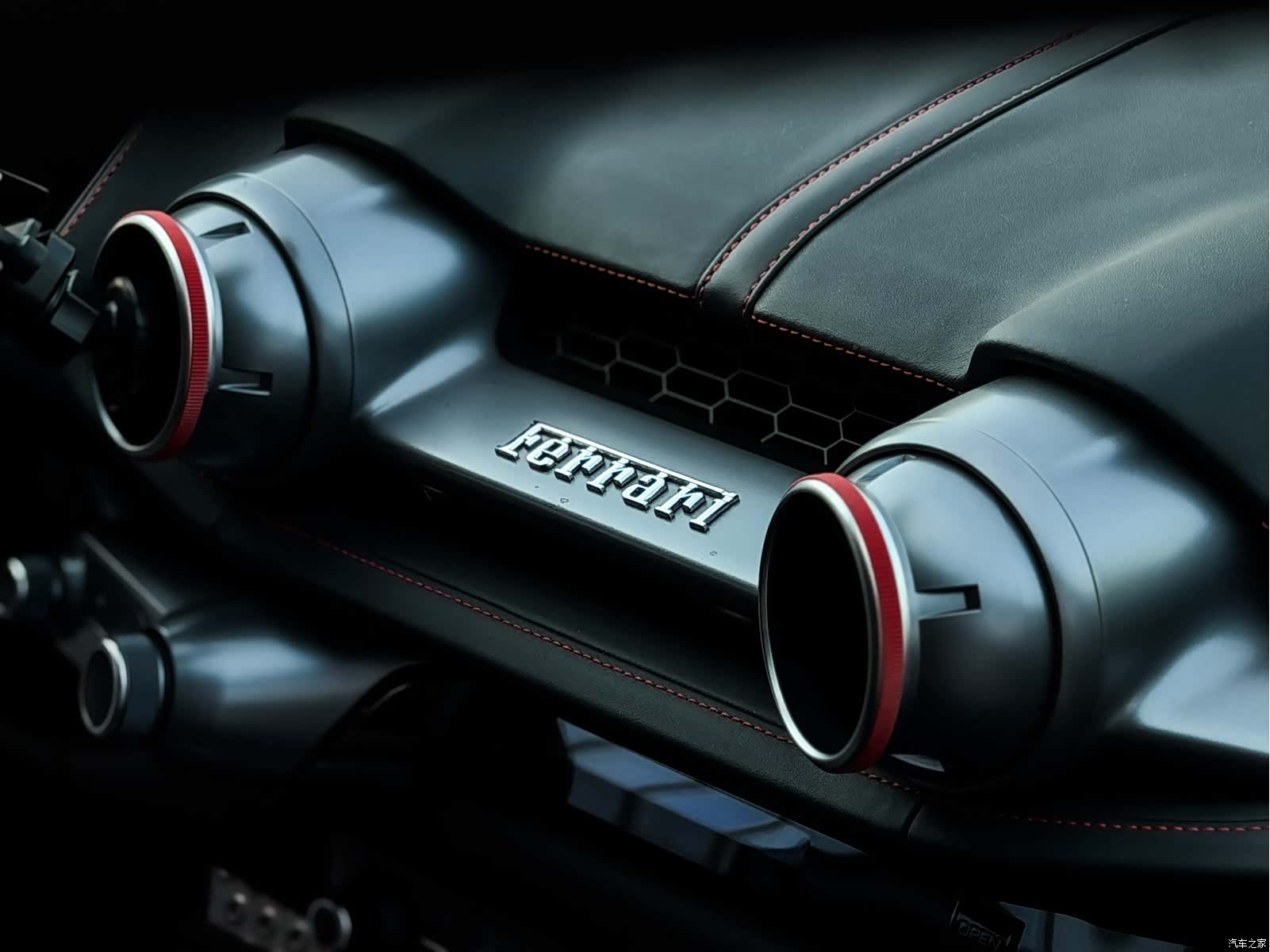 Ferrari 812, 2018 18