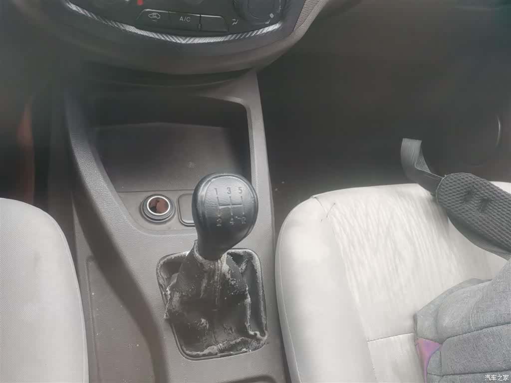 Wuling Hongguang, 2021 10