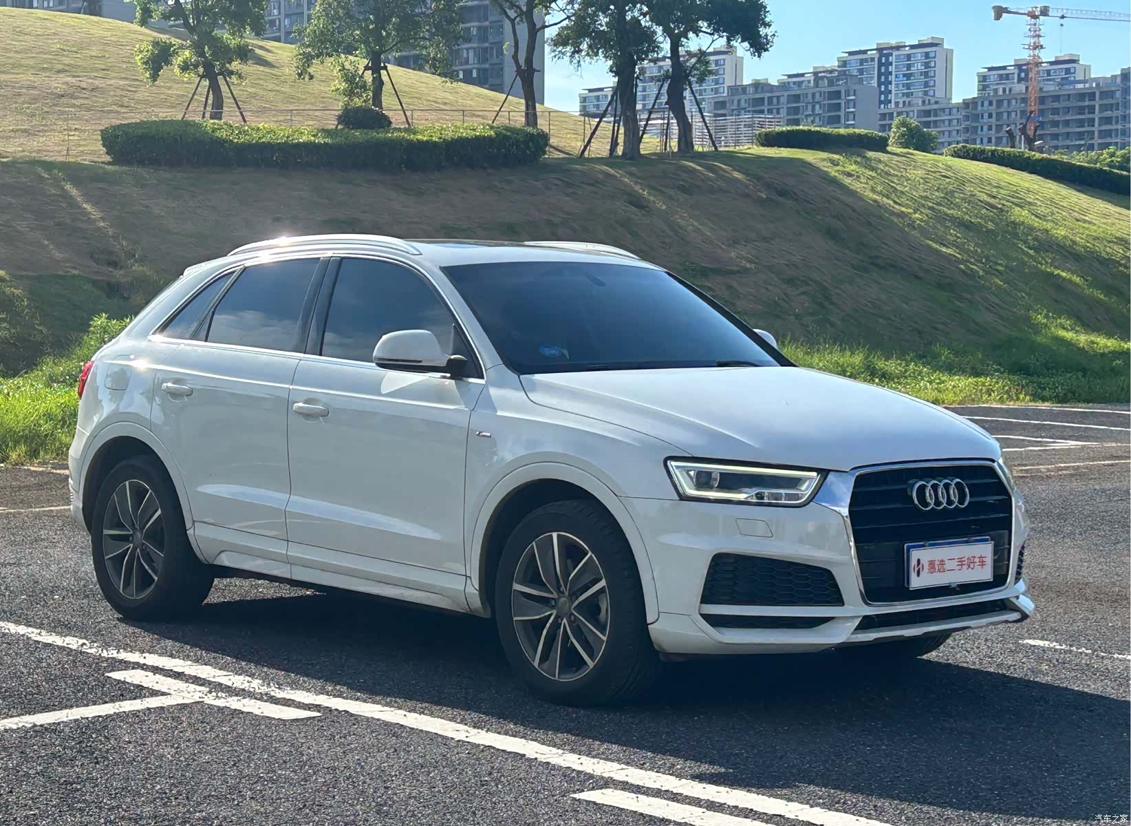 Audi Q3, 2019 3