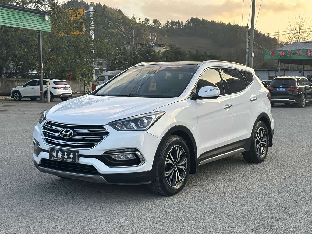 Hyundai Santa Fe