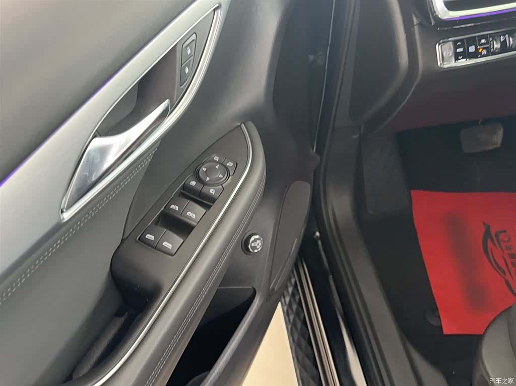 Buick Envision Plus, 2024 14