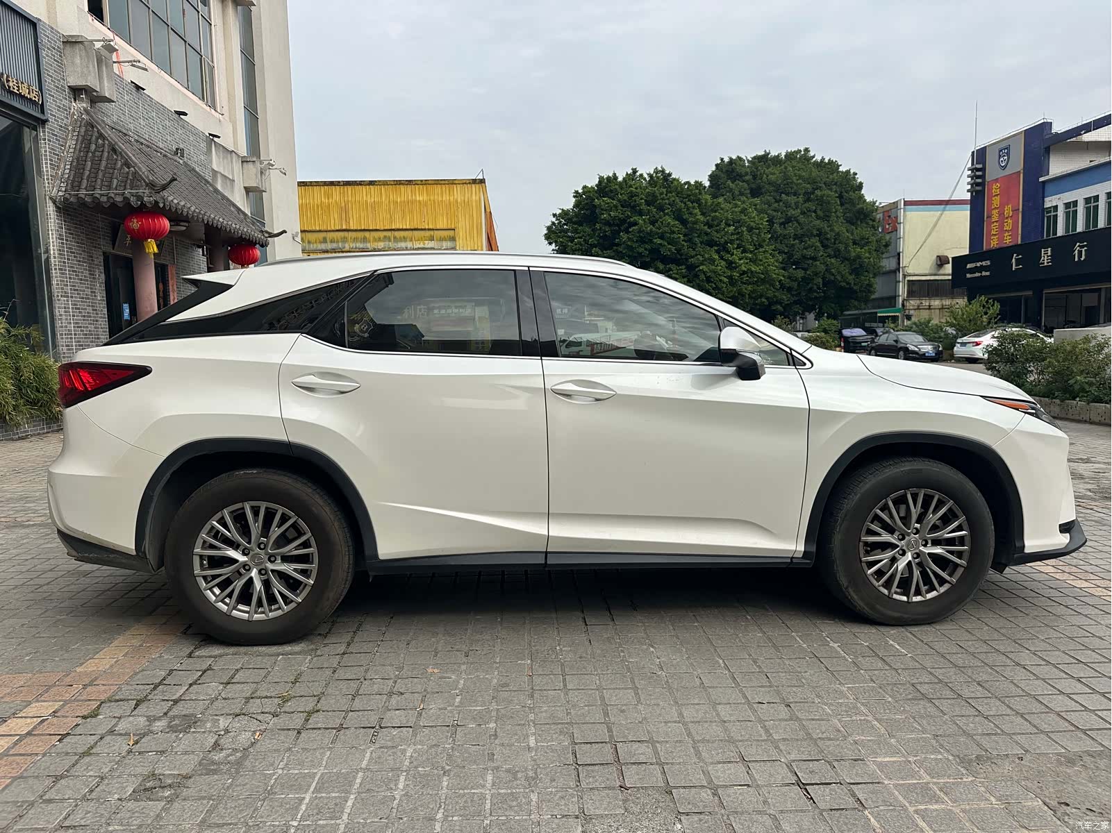 Lexus RX, 2019 8