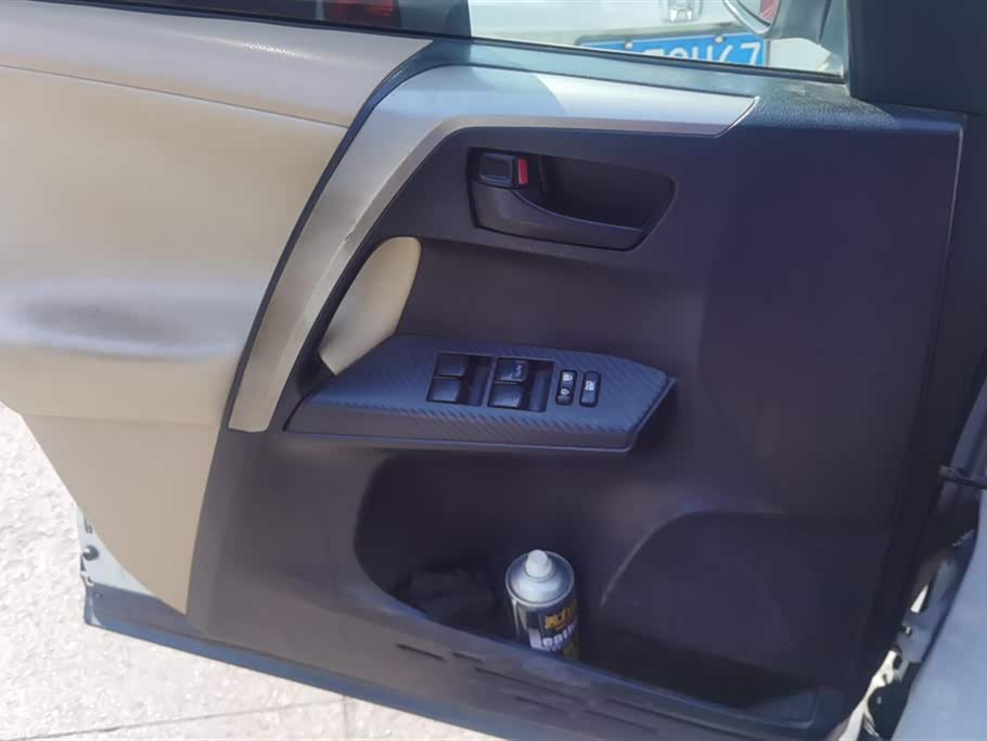 Toyota RAV4 Rongfang