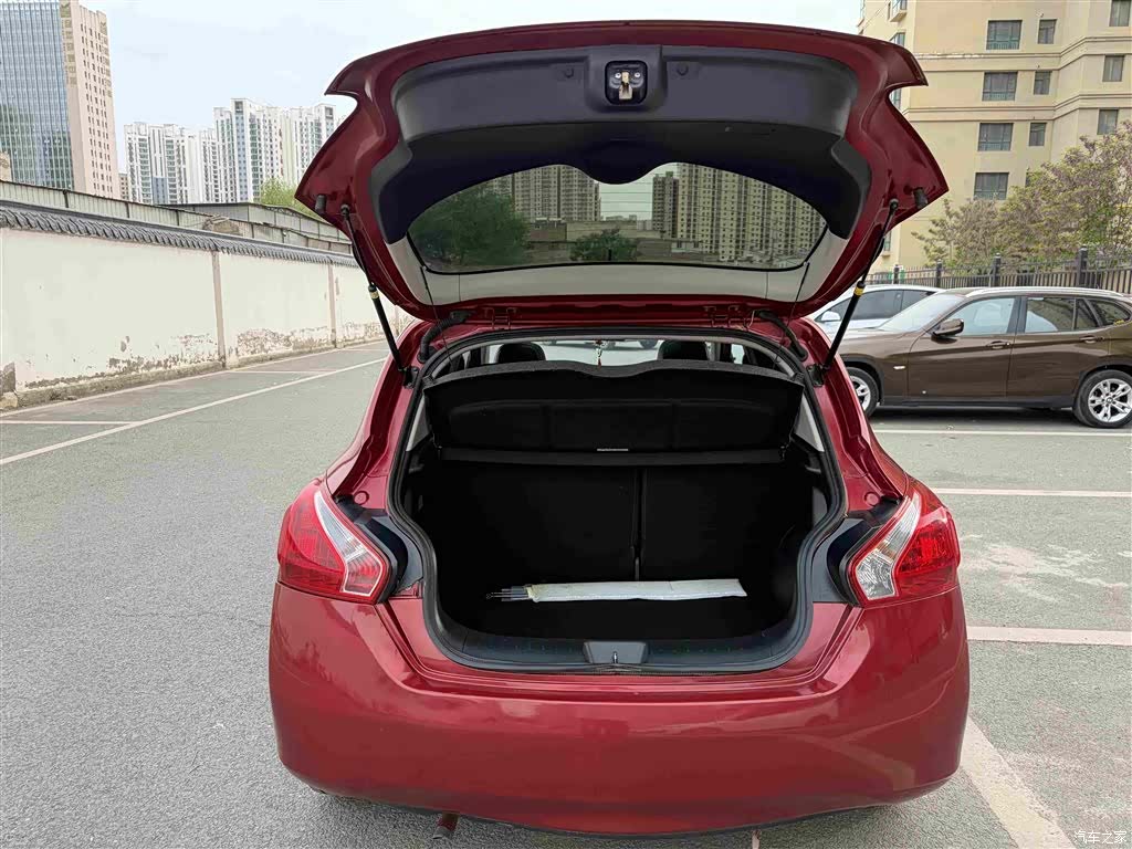 Nissan Tiida, 2012 14