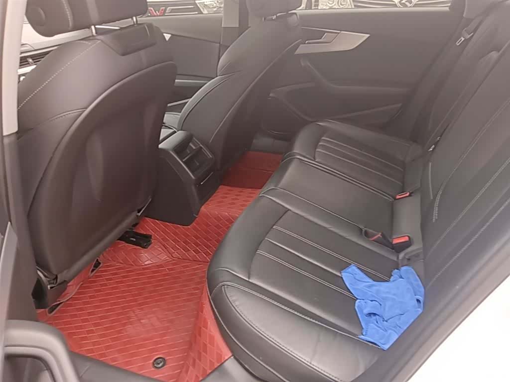 Audi A4L, 2022 17