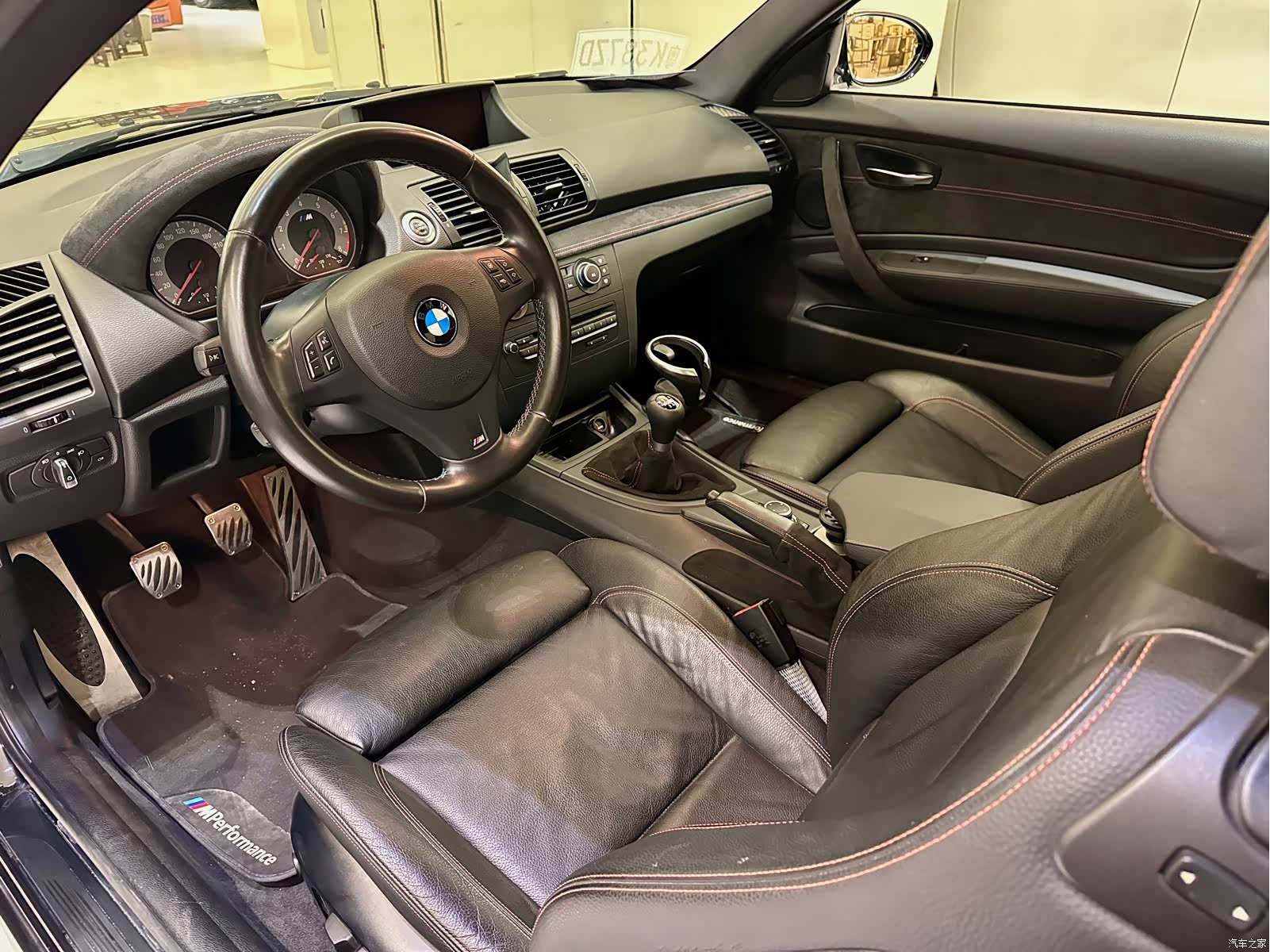 BMW 1 Series, 2012 14