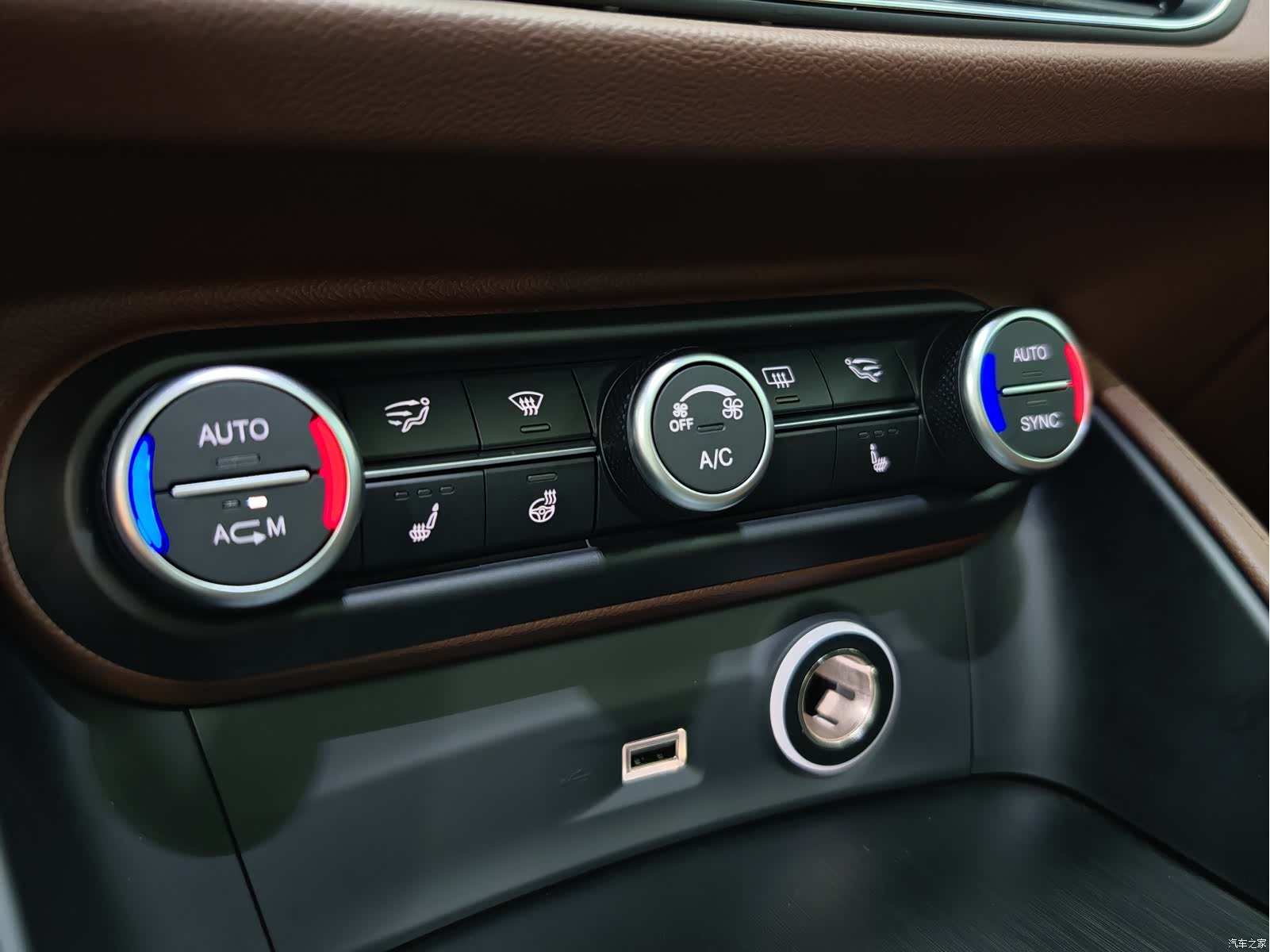 Alfa Romeo Stelvio, 2018 27