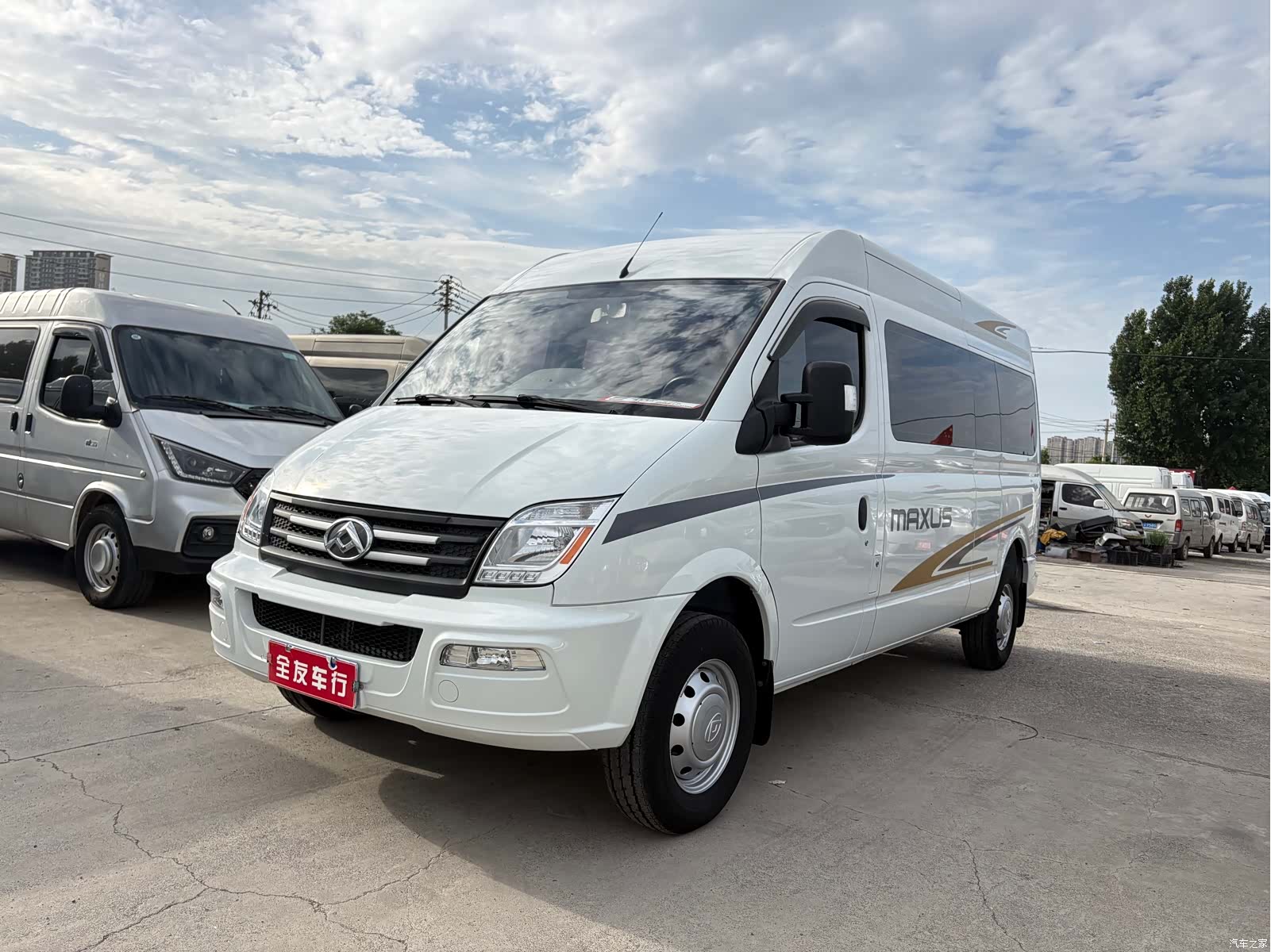 Maxus V80