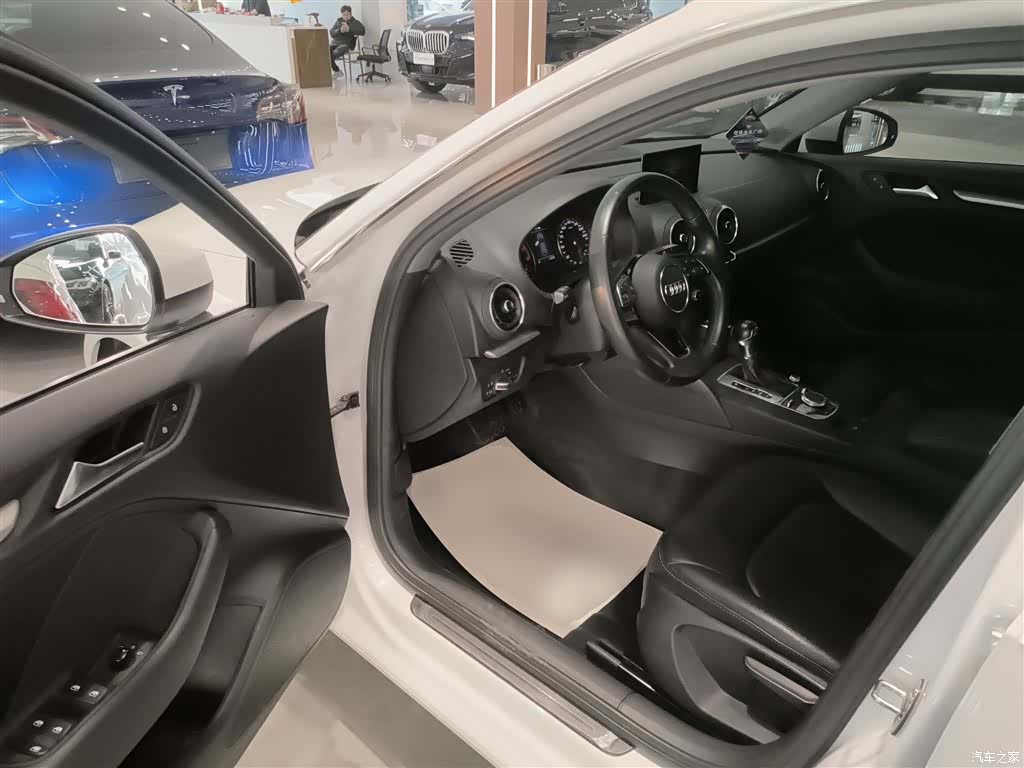 Audi A3, 2018 12