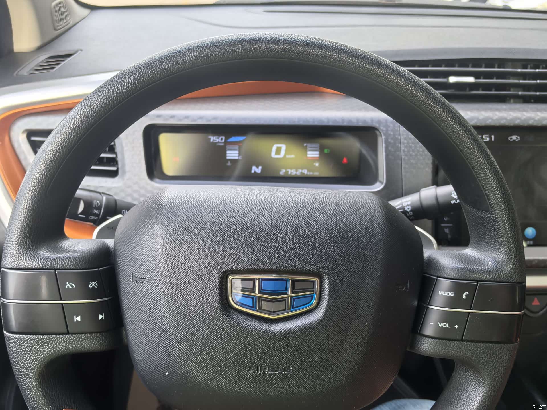 Geely X1, 2018 12