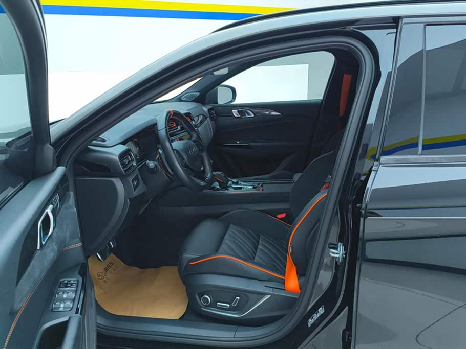 Lynk & Co 02 Hatchback