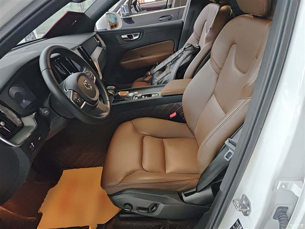Volvo XC60, 2021 15