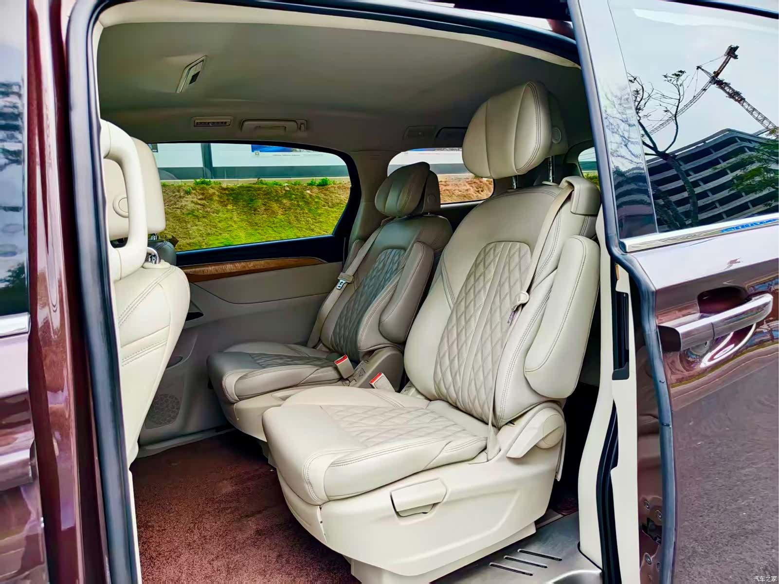 Buick GL8, 2019 7