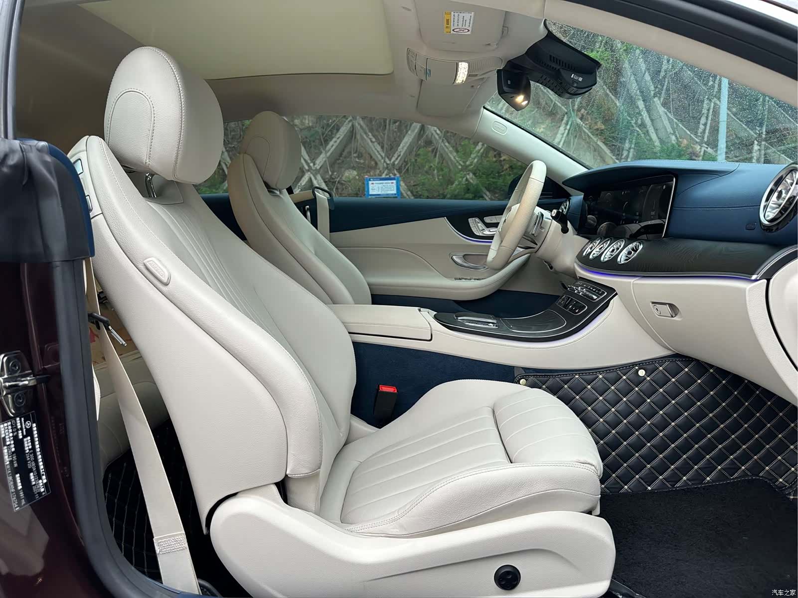 Mercedes-Benz E-Class, 2022 7