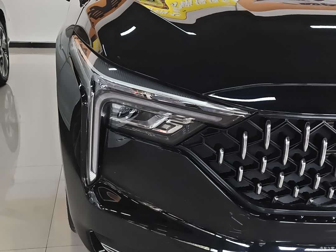 Bestune B70, 2023 13