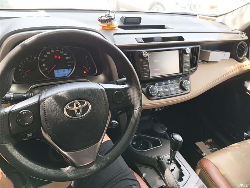 Toyota RAV4, 2017 10