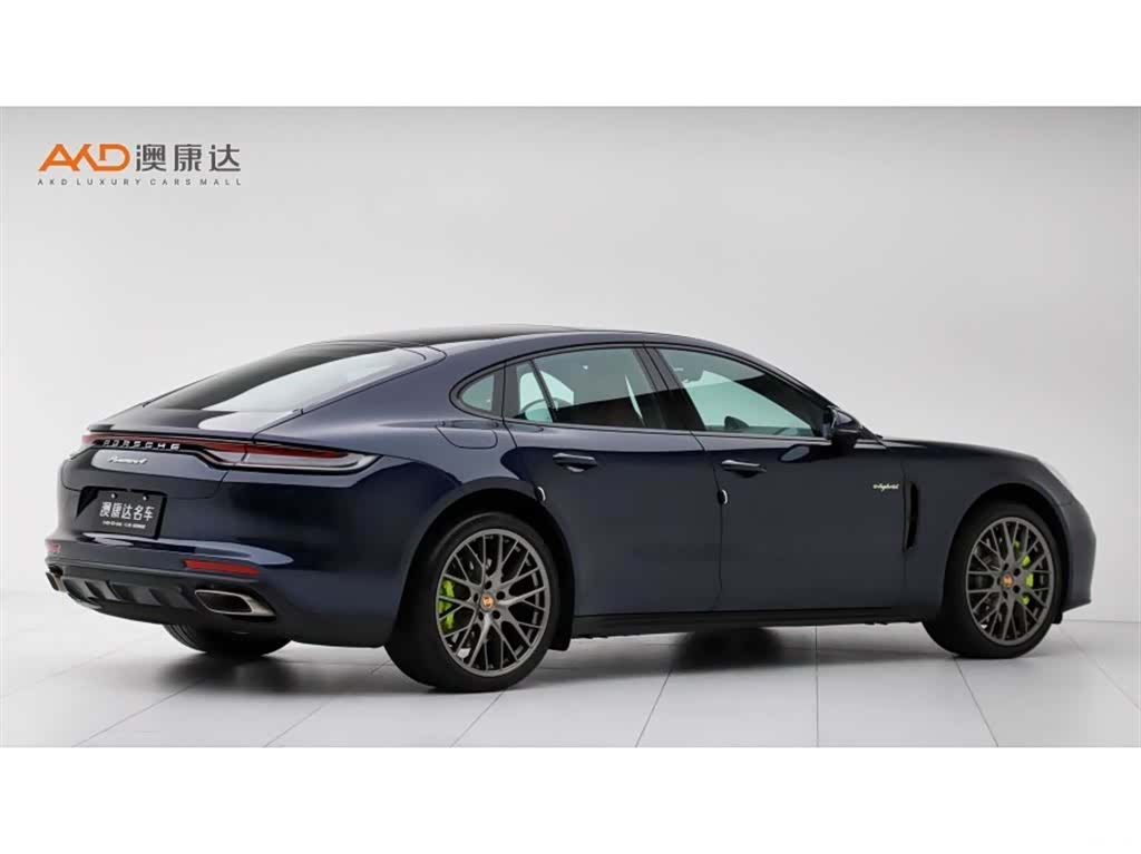 Porsche Panamera, 2023 3