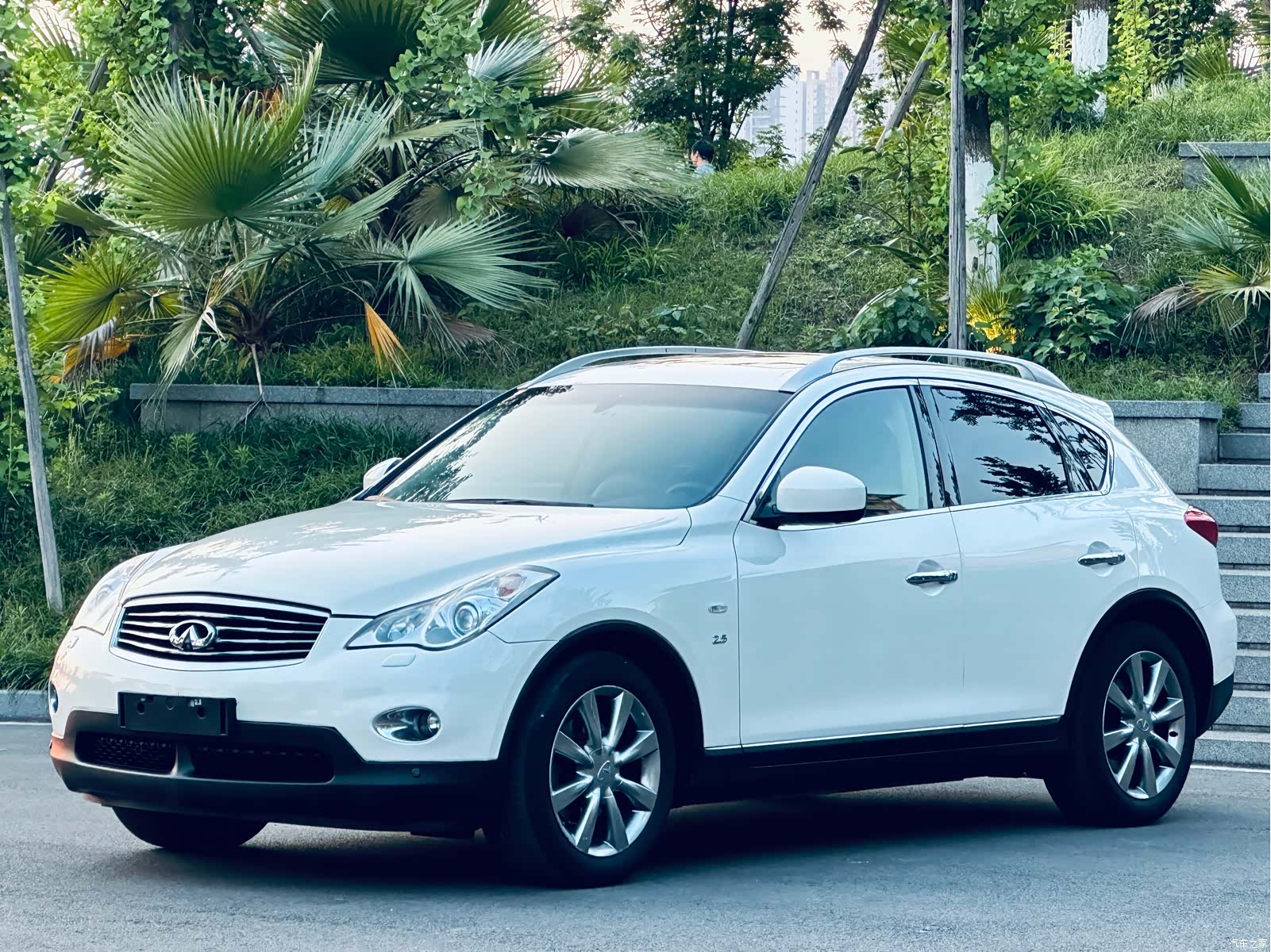 Infiniti QX50, 2014 7