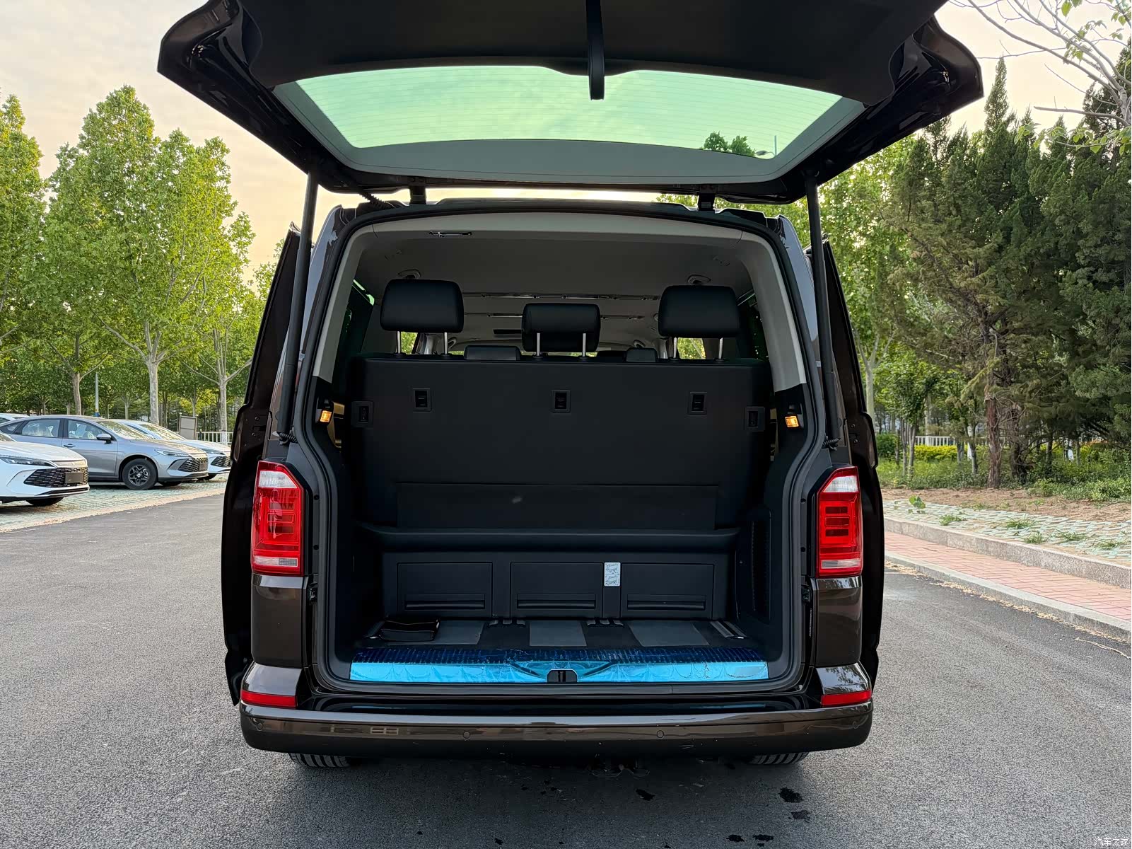 Volkswagen 7, 2017 22