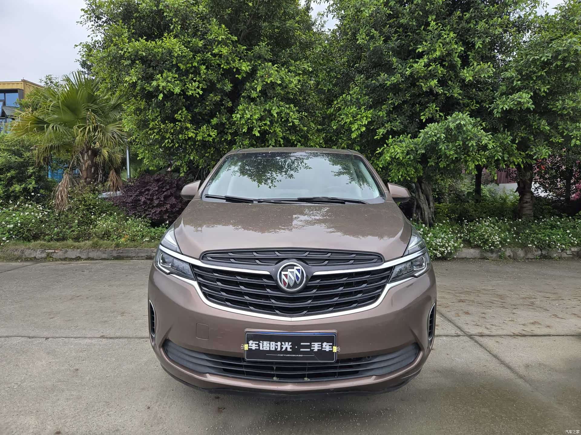 Buick GL8, 2021 4