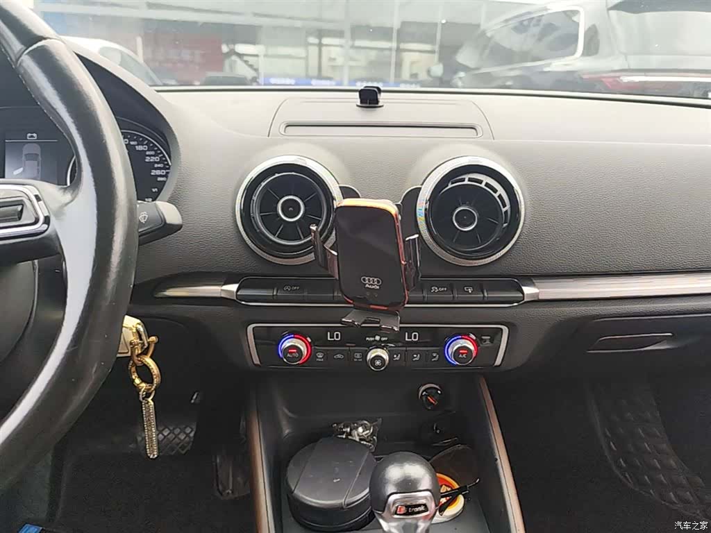 Audi A3, 2016 13