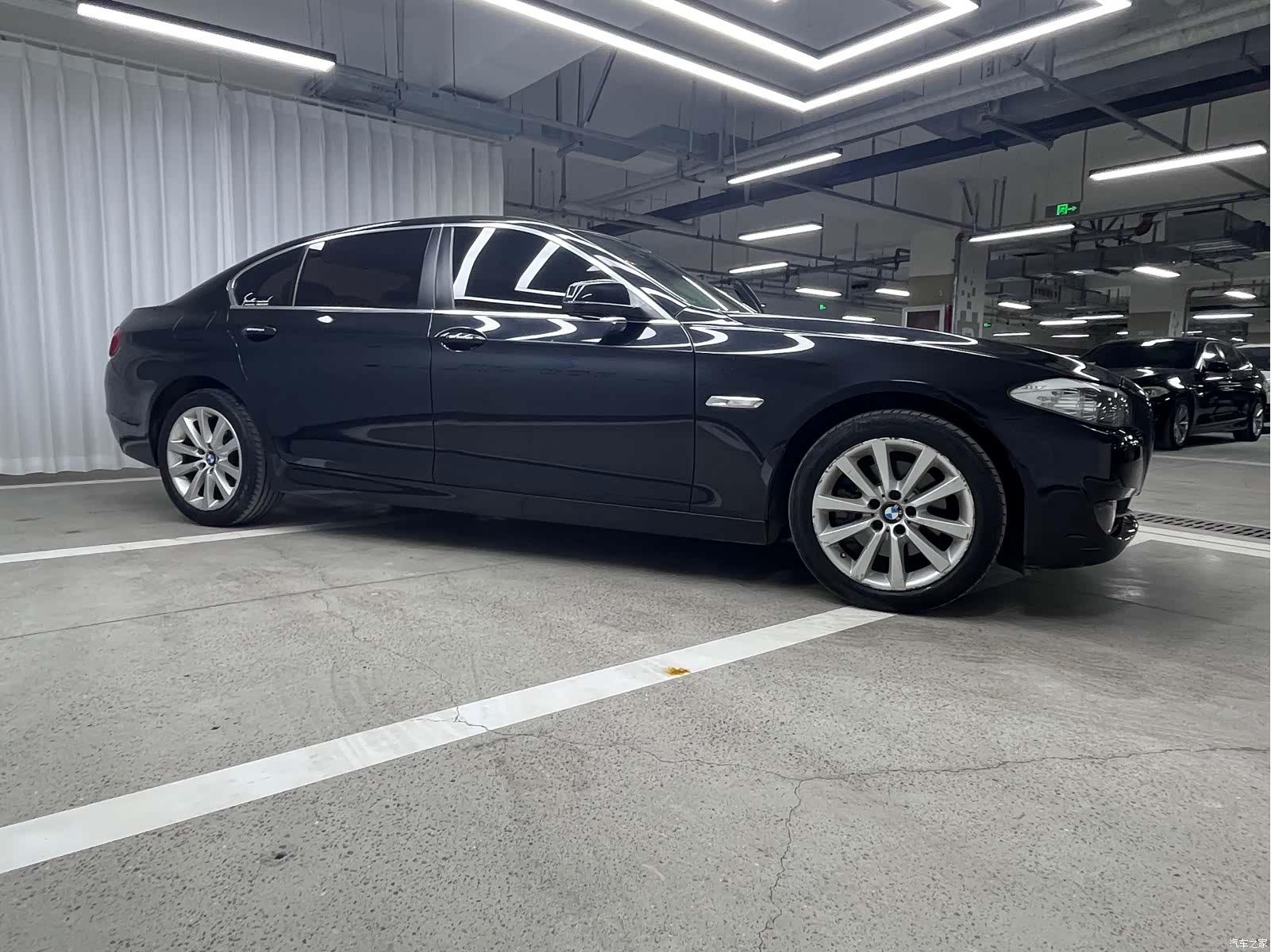 BMW 5 Series, 2012 9