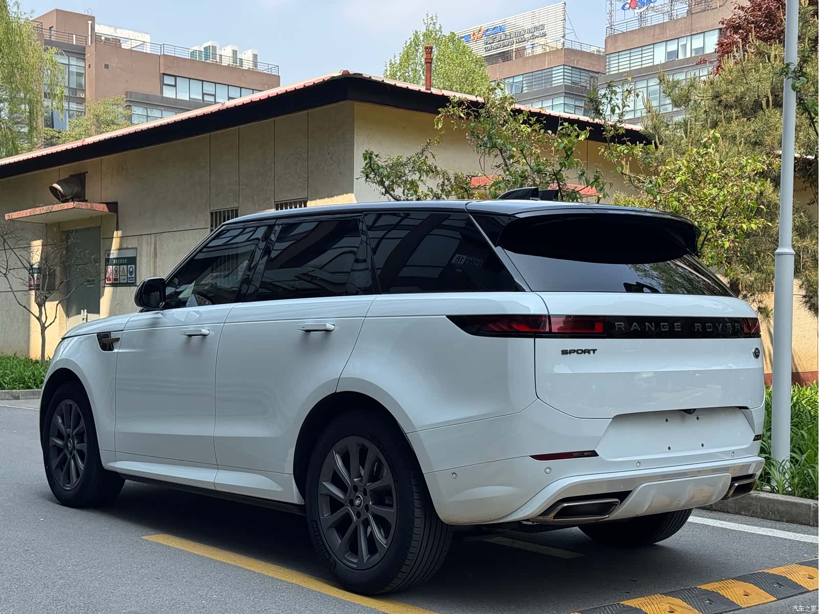 Land Rover Range Rover, 2023 все фото