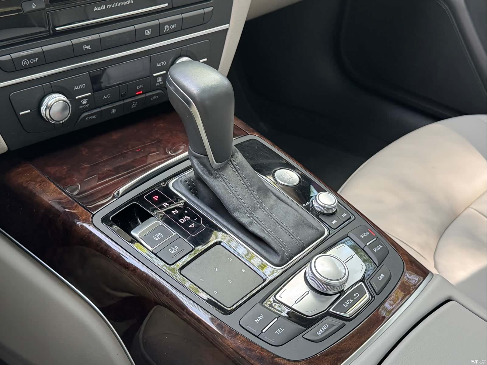 Audi A6L, 2016 все фото