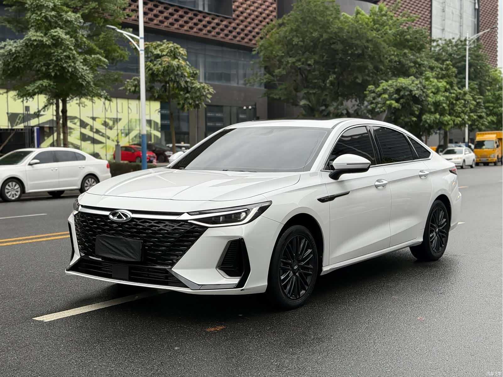 Chery Arrizo 8, 2023 1