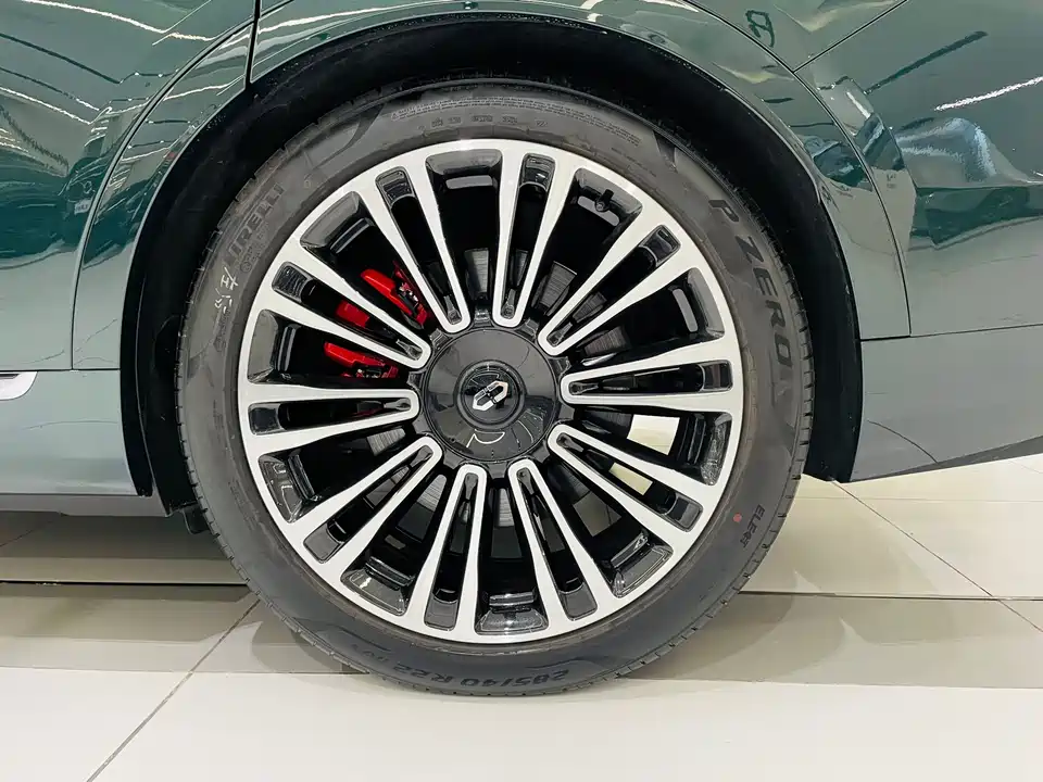 AITO Ask the world M9