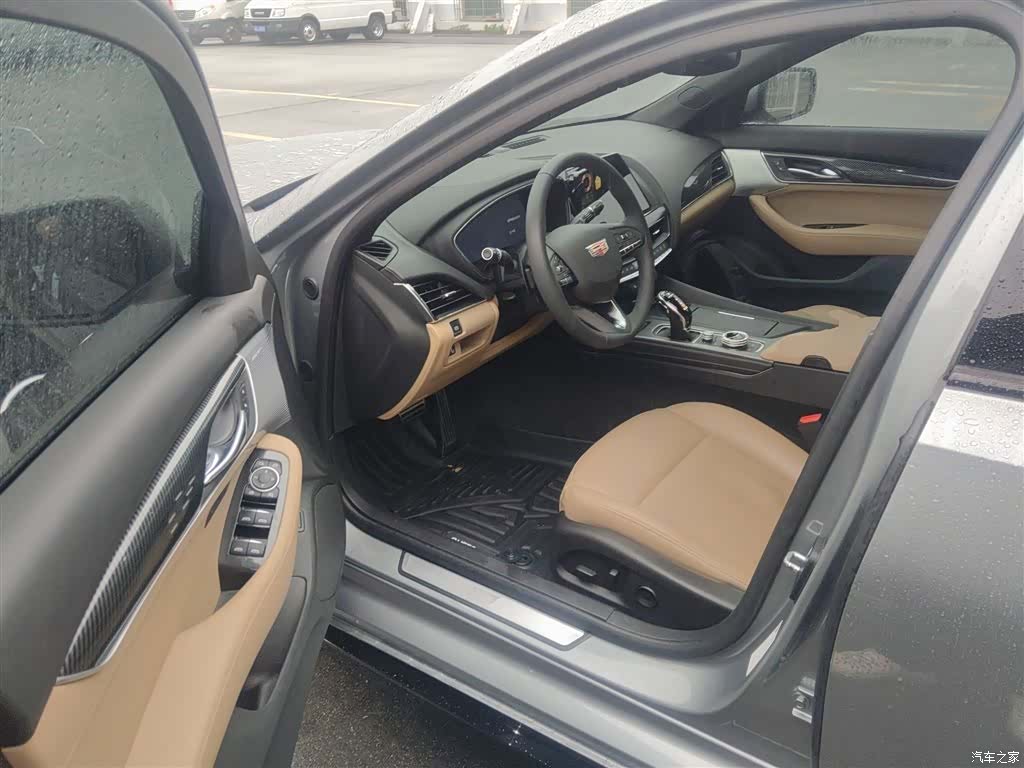 Cadillac CT5, 2023 12