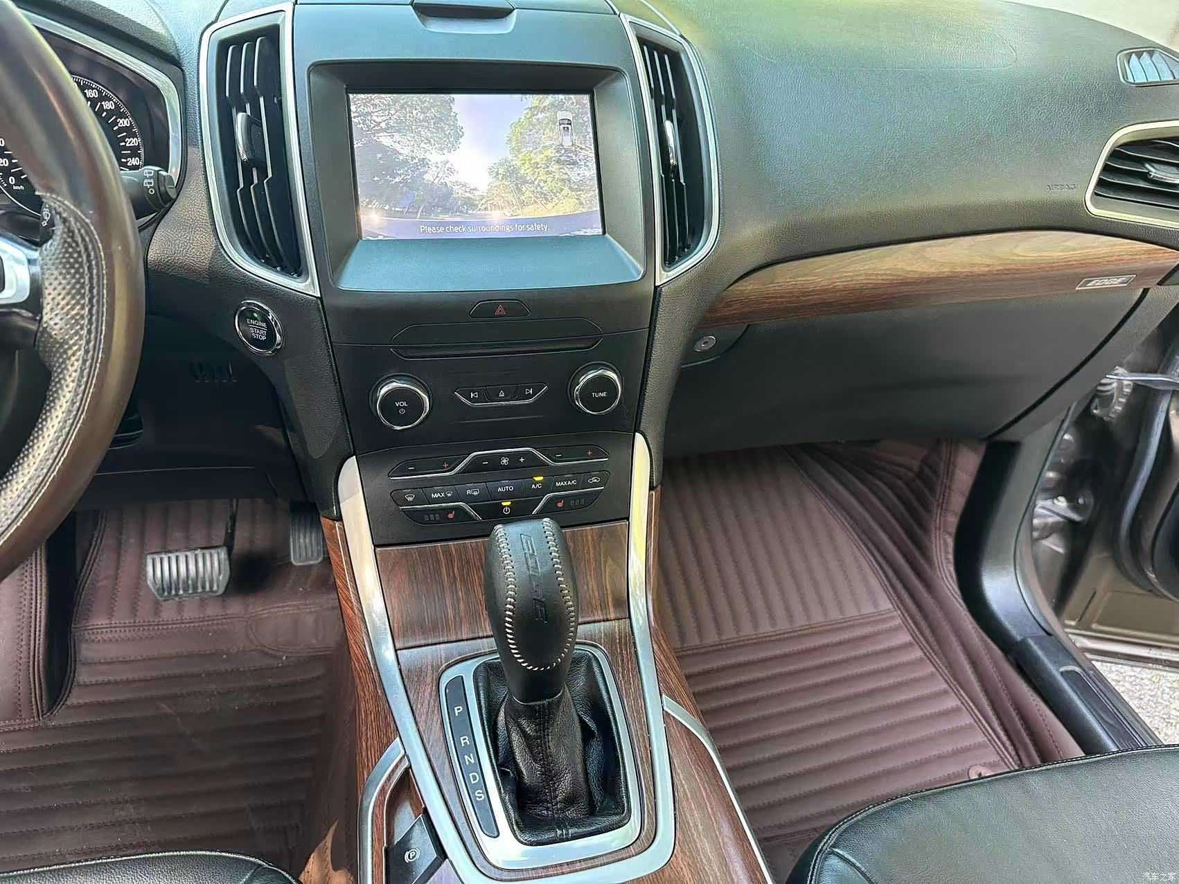 Ford Edge, 2015 12