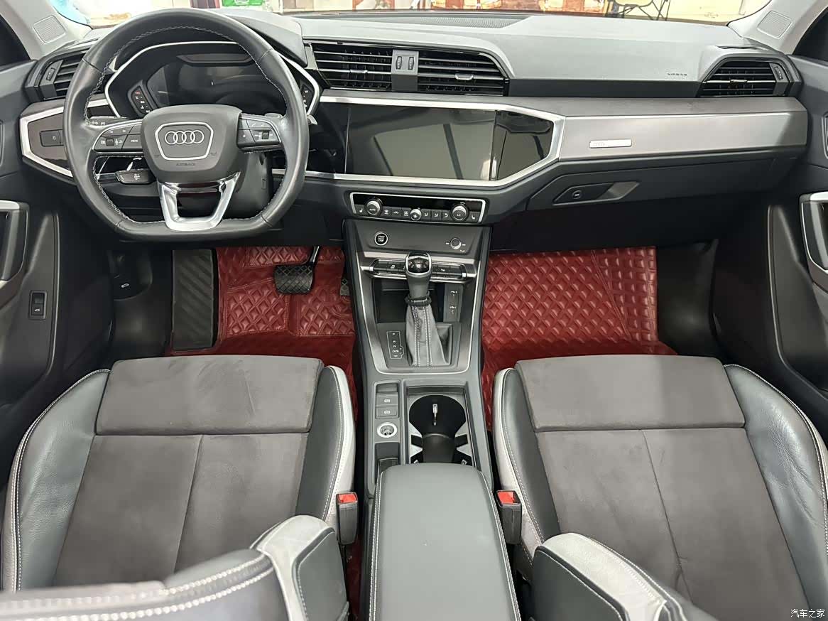 Audi Q3, 2023 14