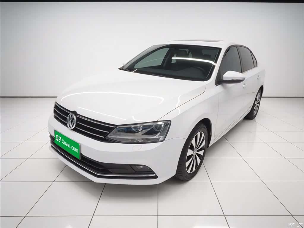 Volkswagen Sagitar, 2017 1