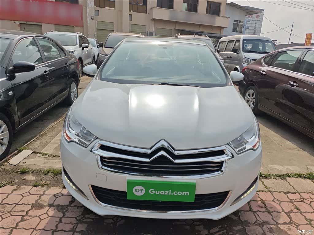 Citroen C4, 2015 3