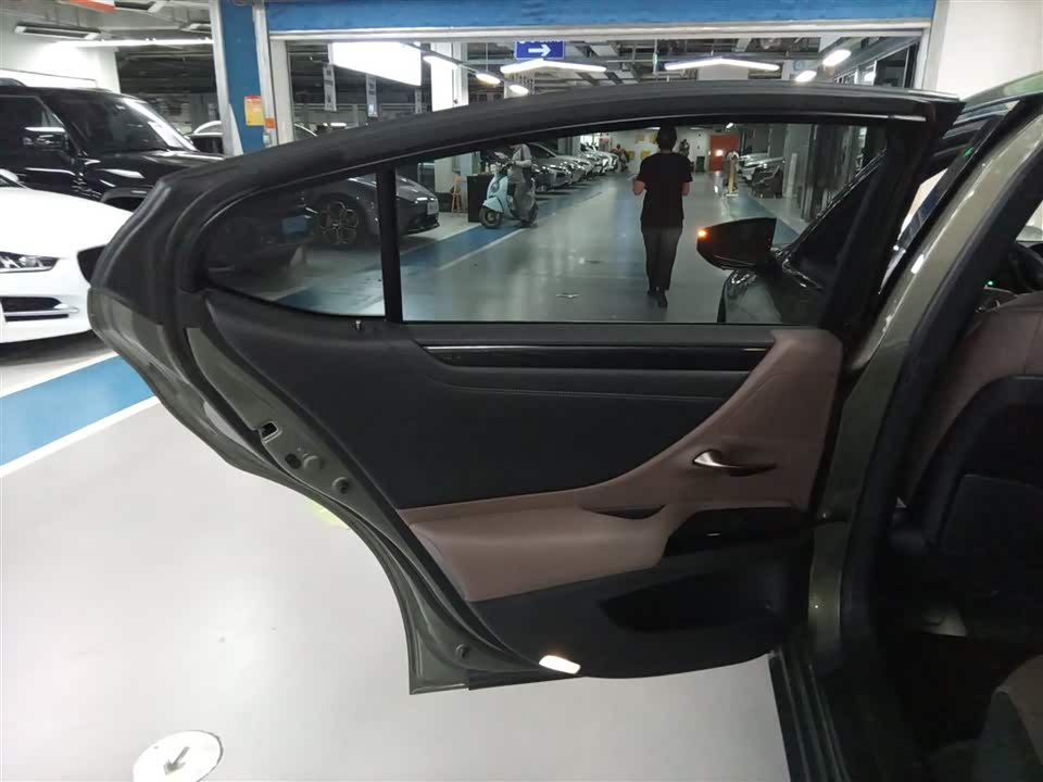 Lexus ES Lexus ES
