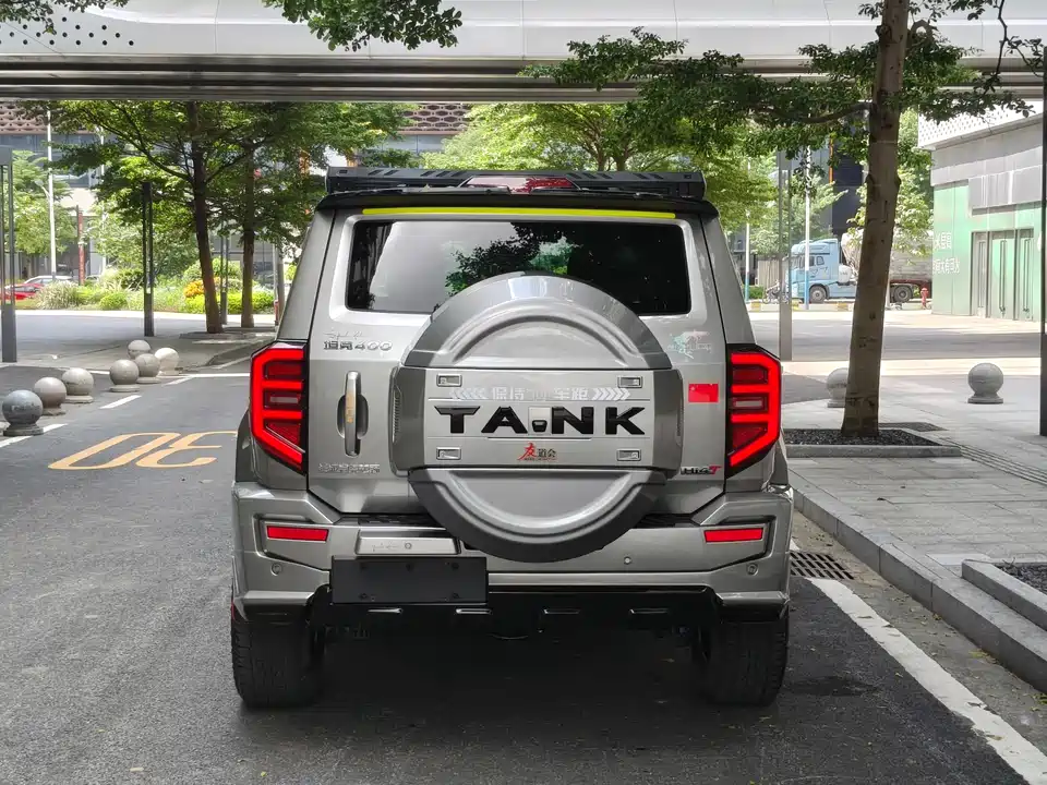 Tank 400 Tank 400