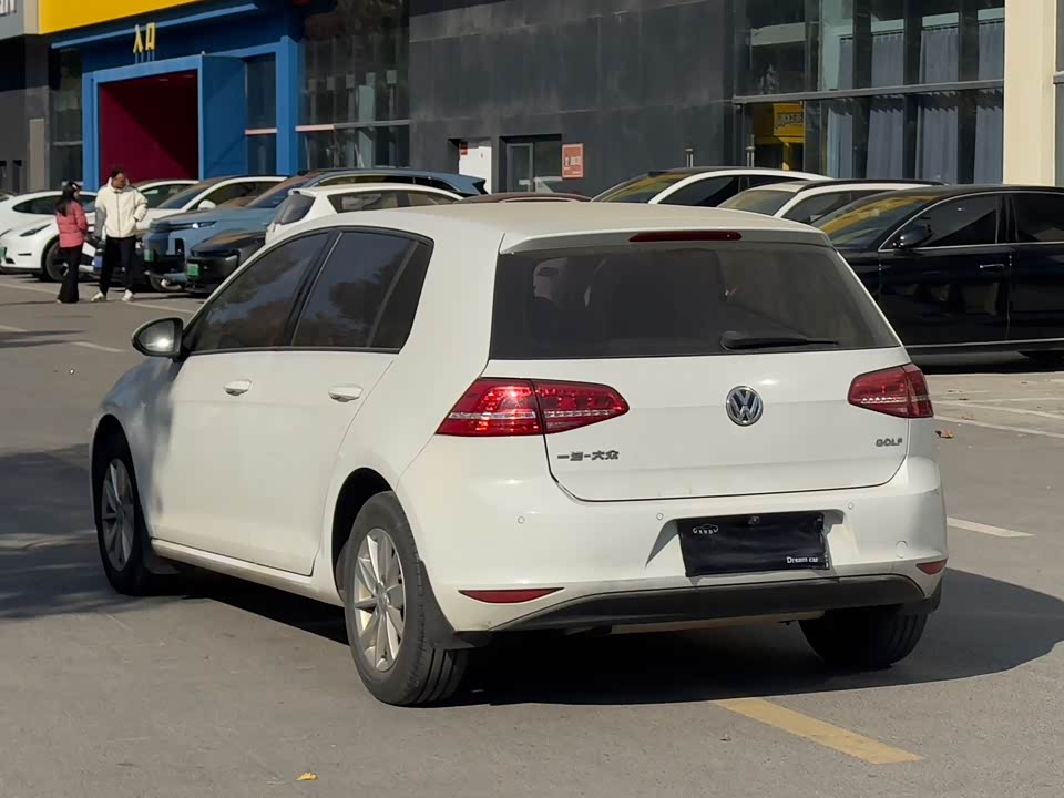 Volkswagen golf