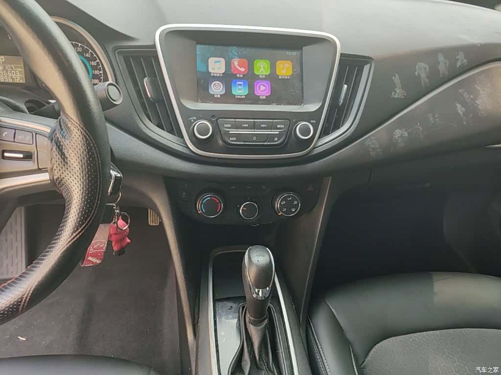 Chevrolet 320, 2019 13